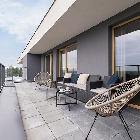 Stylowy Apartament Z Dwiema Sypialniami Balkonem I Parkingiem By Noclegi Renters Katowice Eksteriør billede